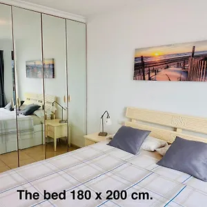  Apartament Su Eminencia - Sea View With Modern Comforts